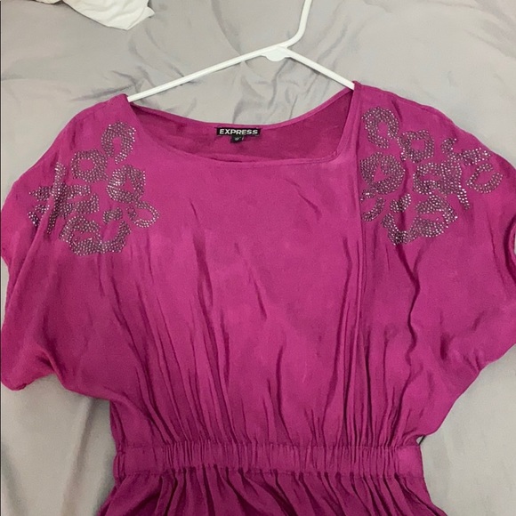 Express dress - Picture 2 of 4